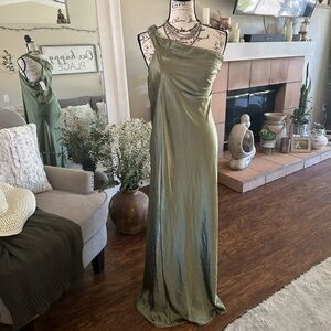 STUNNING!!! Olive Green One-Shoulder Satin Evening Gown